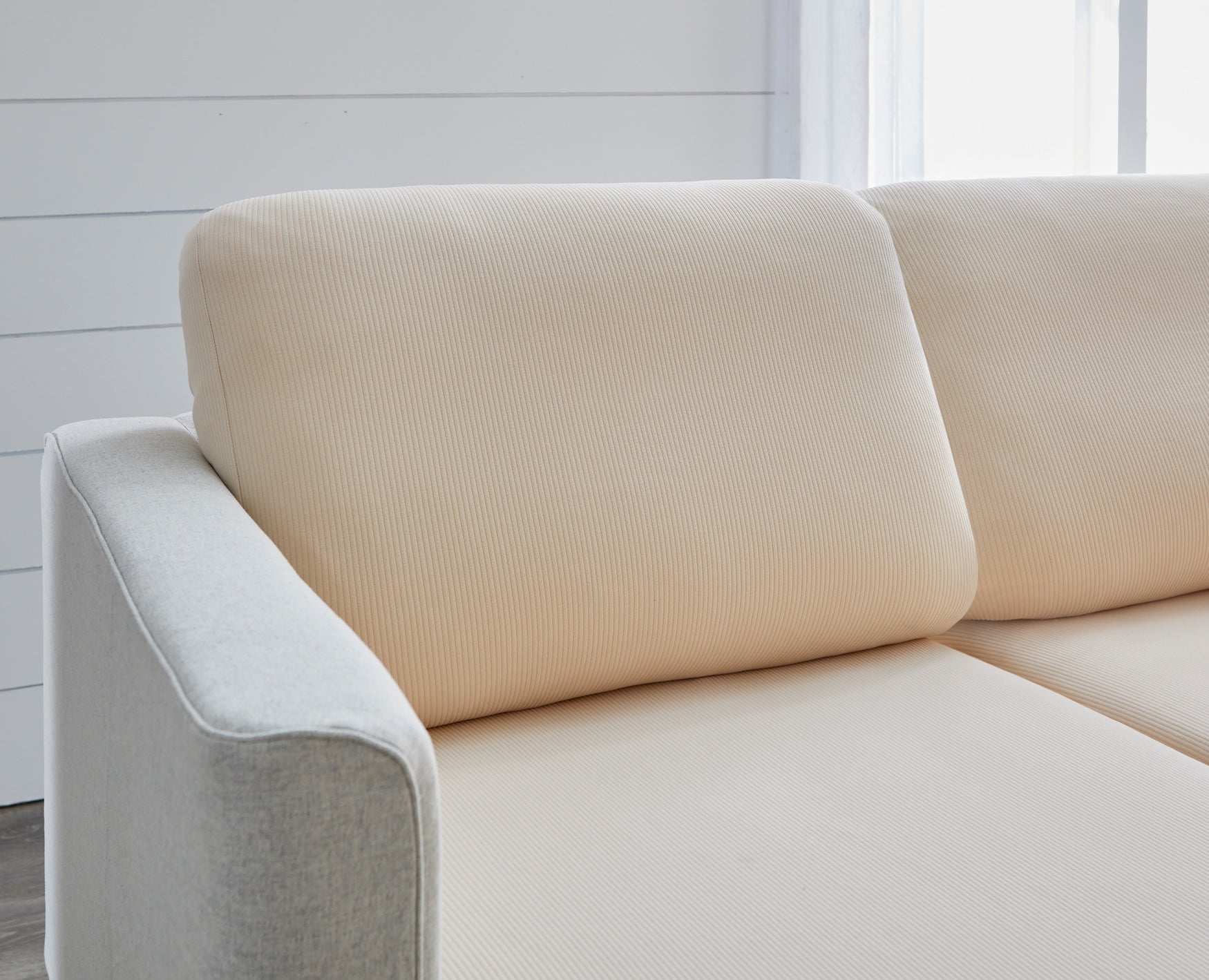 Wonder Back Slipcover image number 0