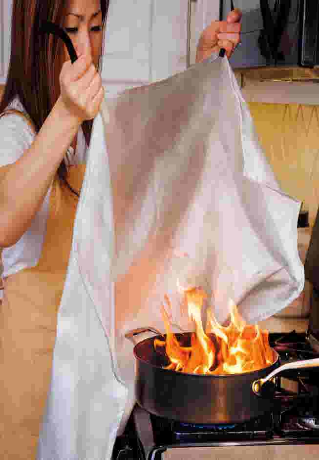 Fire Guardian Emergency Fire Blanket image number 7