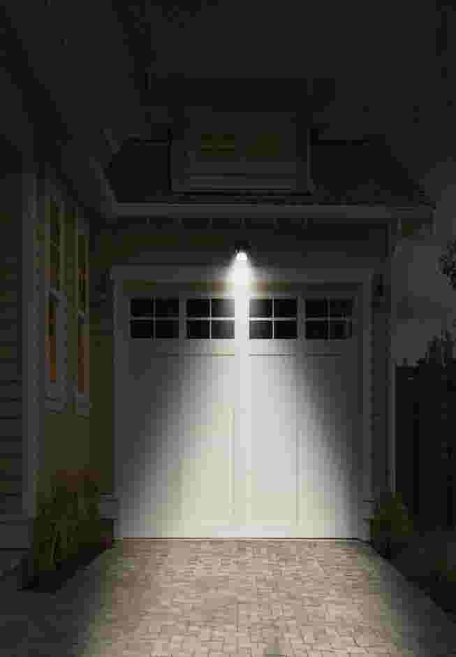 SensorBrite® Spectrum Solar-Powered LED Light image number 2