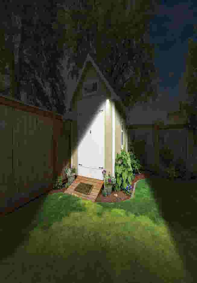 SensorBrite® Spectrum Solar-Powered LED Light image number 3
