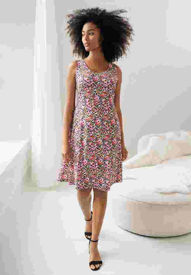 Sleeveless Knit Fit and Flare Knit Dress image number 0