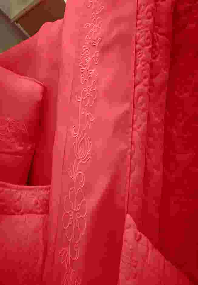 Anna Bedspread image number 4