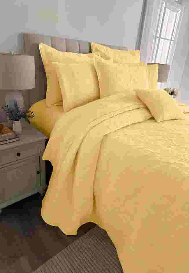 Anna Bedspread image number 0