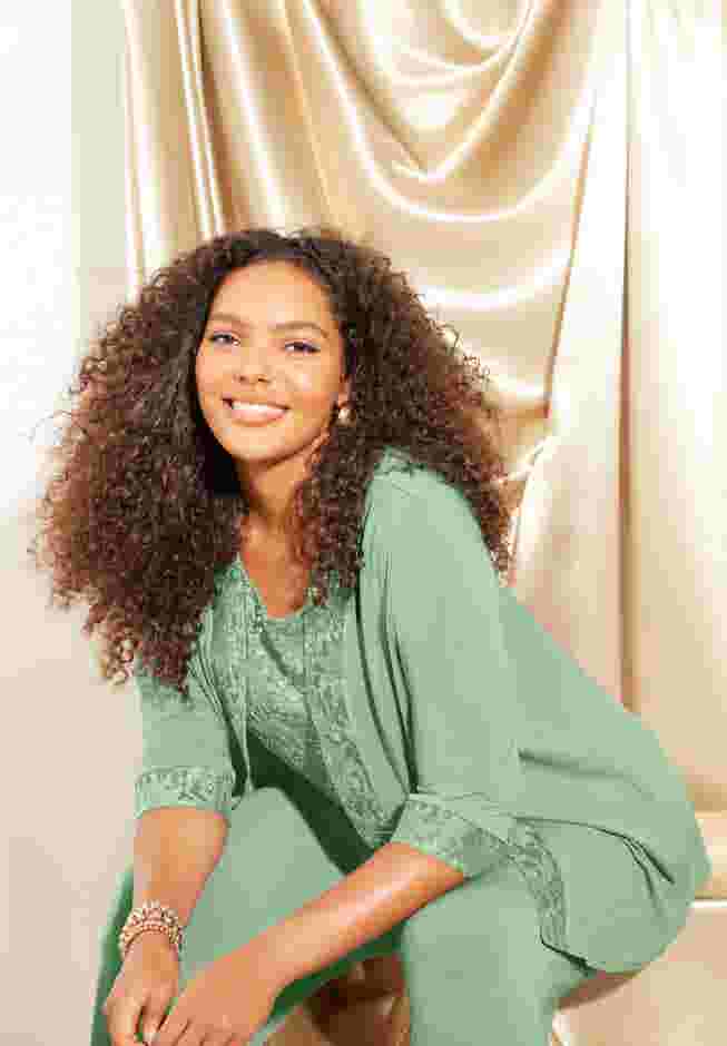 3-Piece Lace Gala Pant Suit image number 8