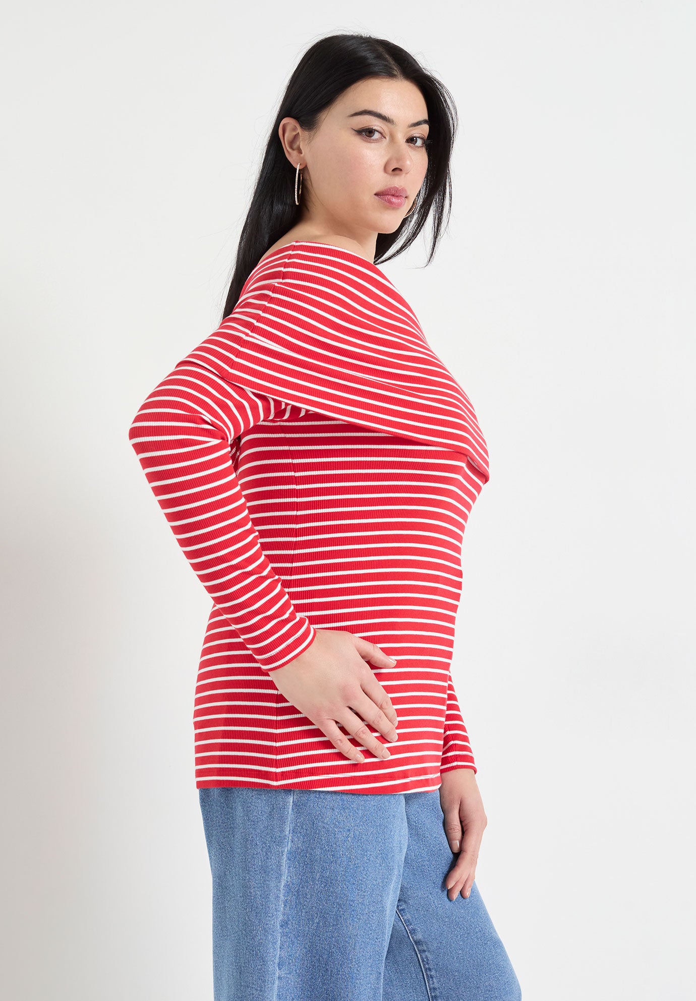 Long-Sleeve Off-The-Shoulder Top image number 2