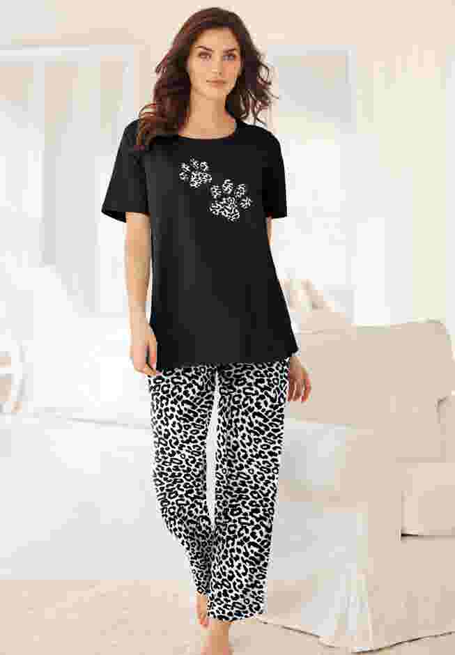 Graphic Tee PJ Set image number 4