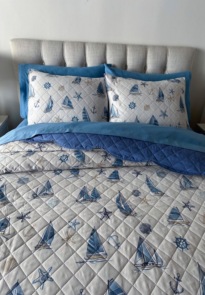 BH Studio Scalloped Hem Bedspread image number 4