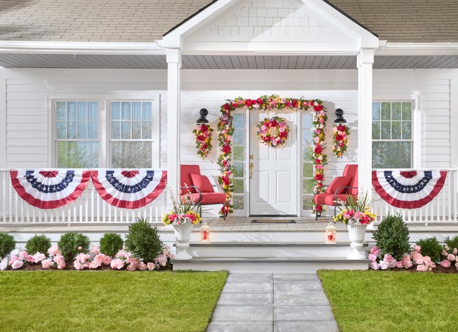 Pleated Fan Patriotic Bunting image number null