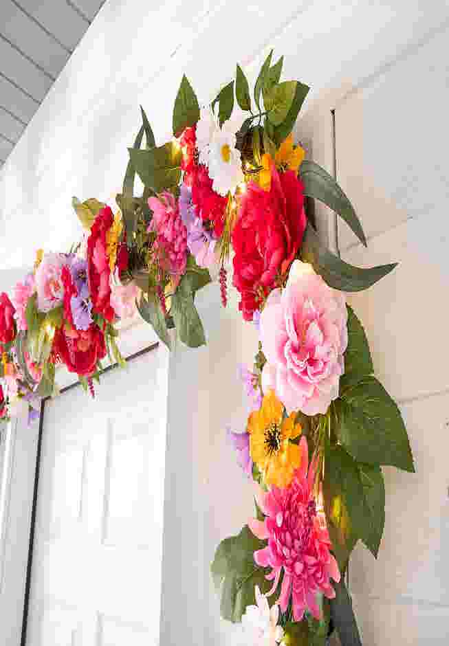 6’ Pre-Lit Mia Spring Garland image number 0