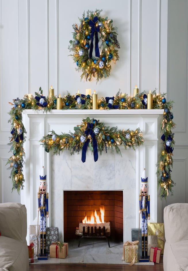 6 Ft. Pre-Lit Midnight Blue Garland image number 1