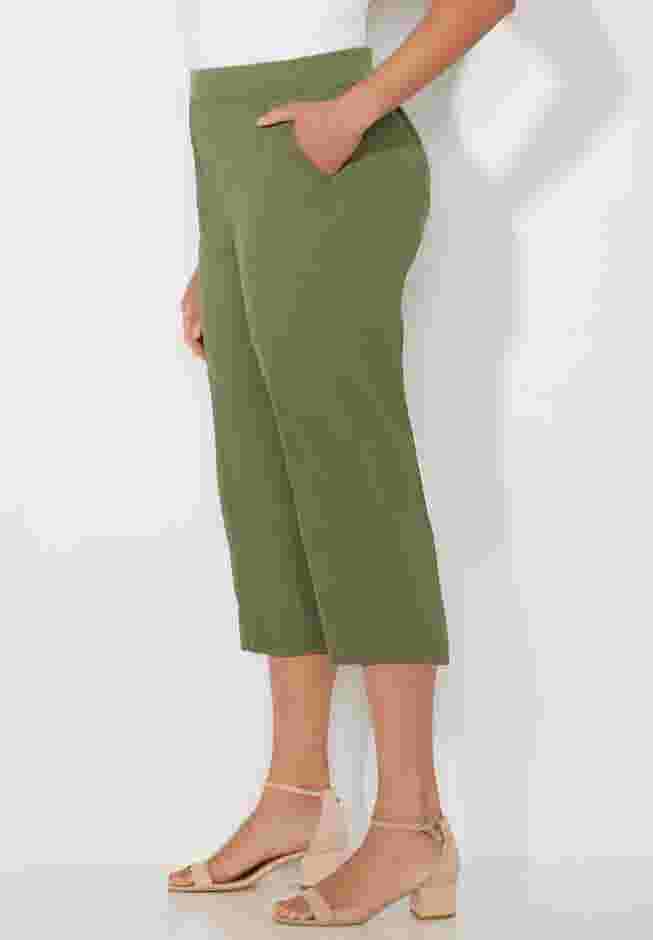Stretch Knit Waist Cargo Capri image number 2