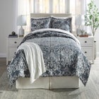 Damask Quilt Set image number null