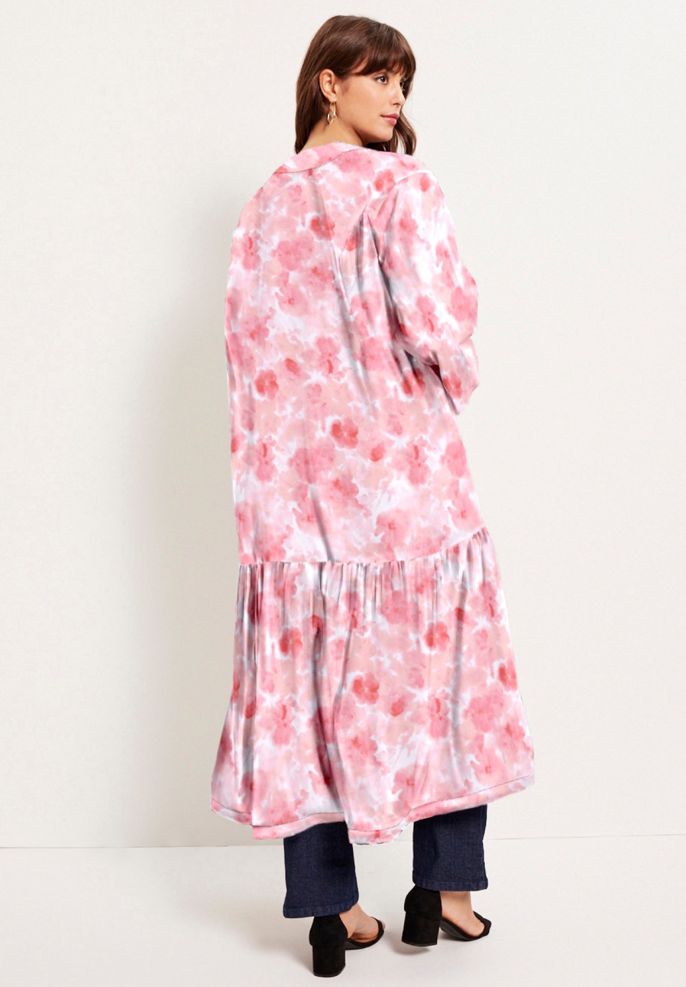 Reversible Printed Duster image number 5