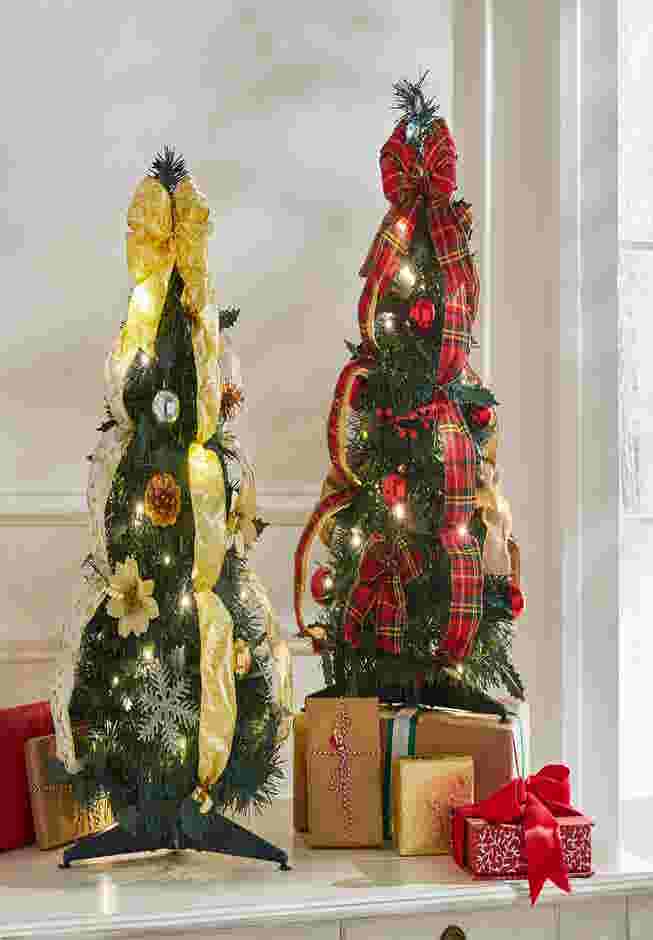 Fully Decorated Pre-Lit 2' Pop-Up Tabletop Christmas Tree image number 3