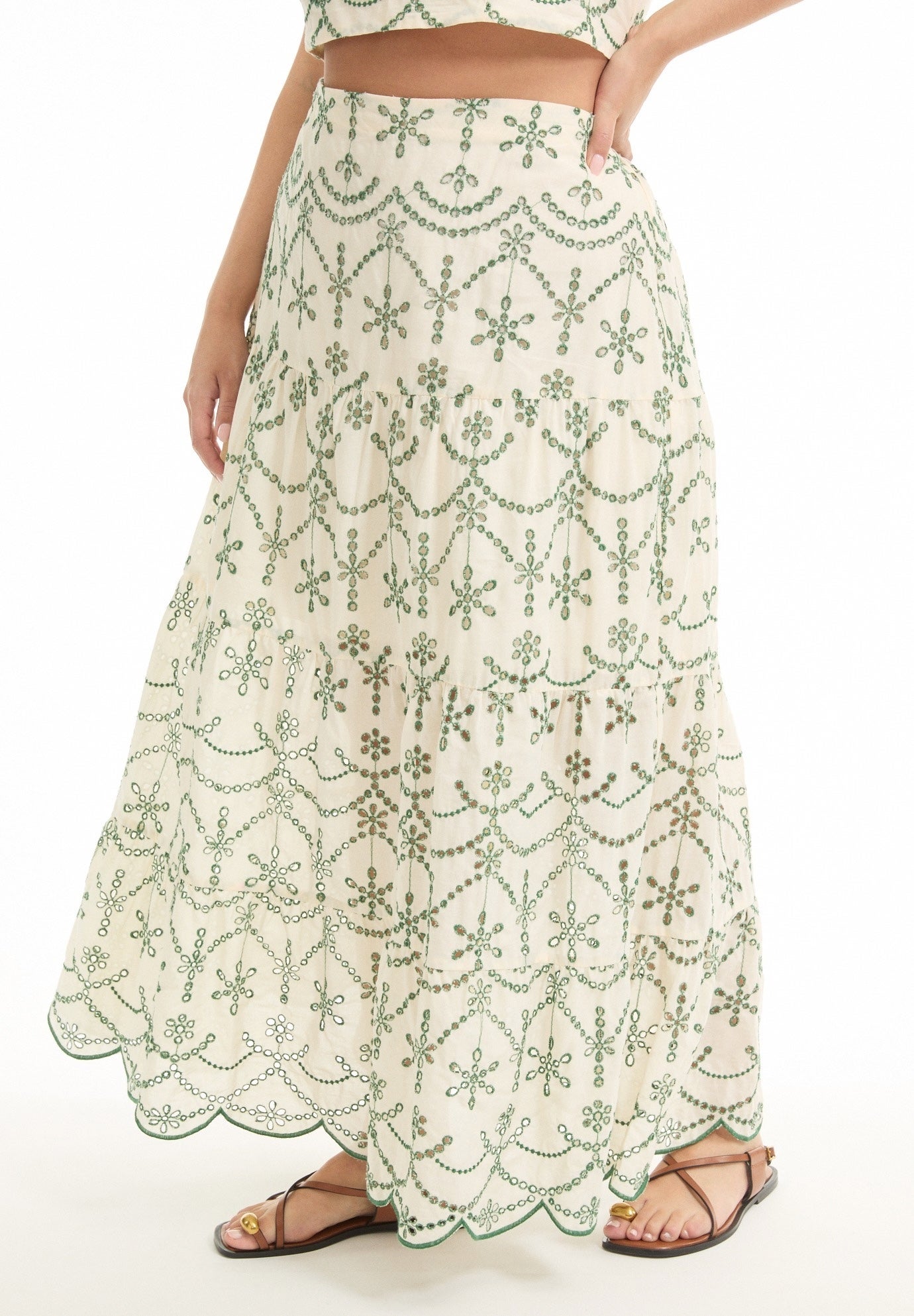 Eyelet Scalloped Hem Maxi Skirt image number 3
