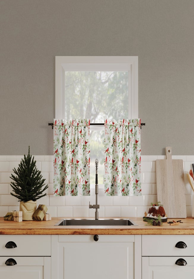 Cardinal Printed Tier & Valance image number 3