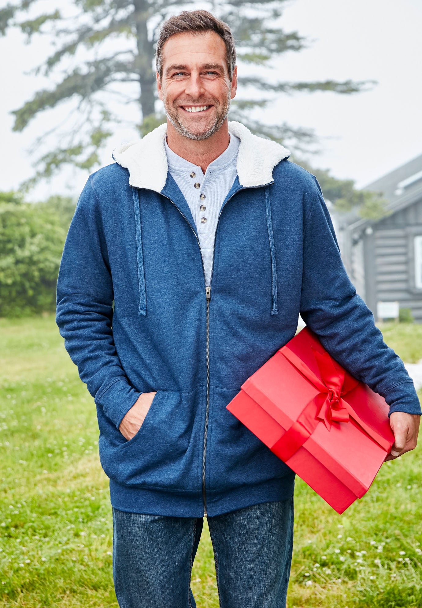 Sherpa-Lined Fleece Zip Hoodie image number 1