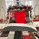 Holiday Patchwork Quilt 3-PC Set image number null