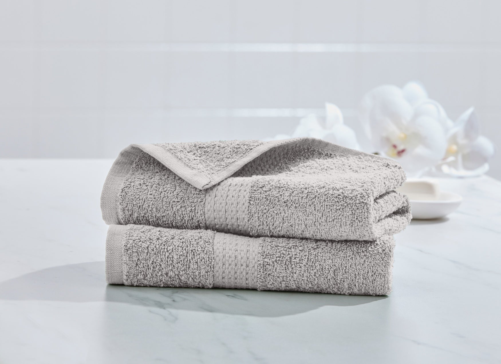 BH Studio 2-Pc. Hand Towel Set image number 0