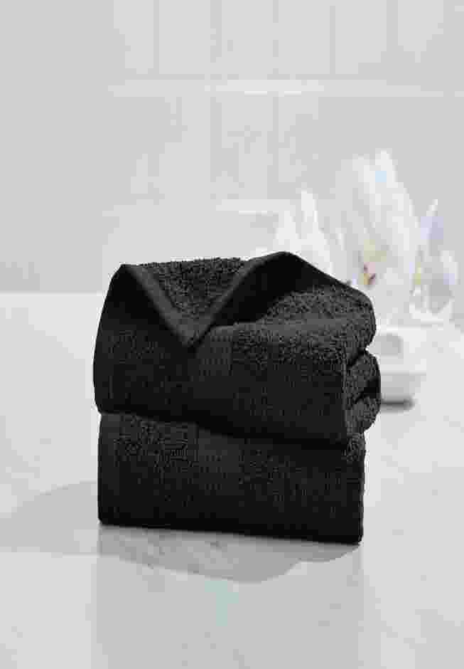 BH Studio 2-Pc. Hand Towel Set image number 0