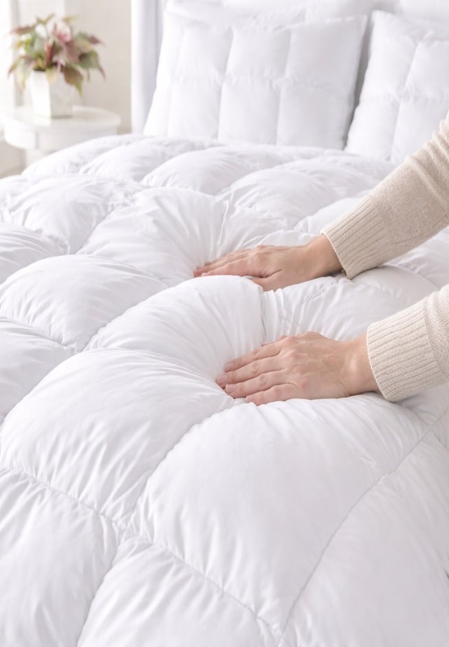 200 Thread Count Cotton Puff Comforter image number 1