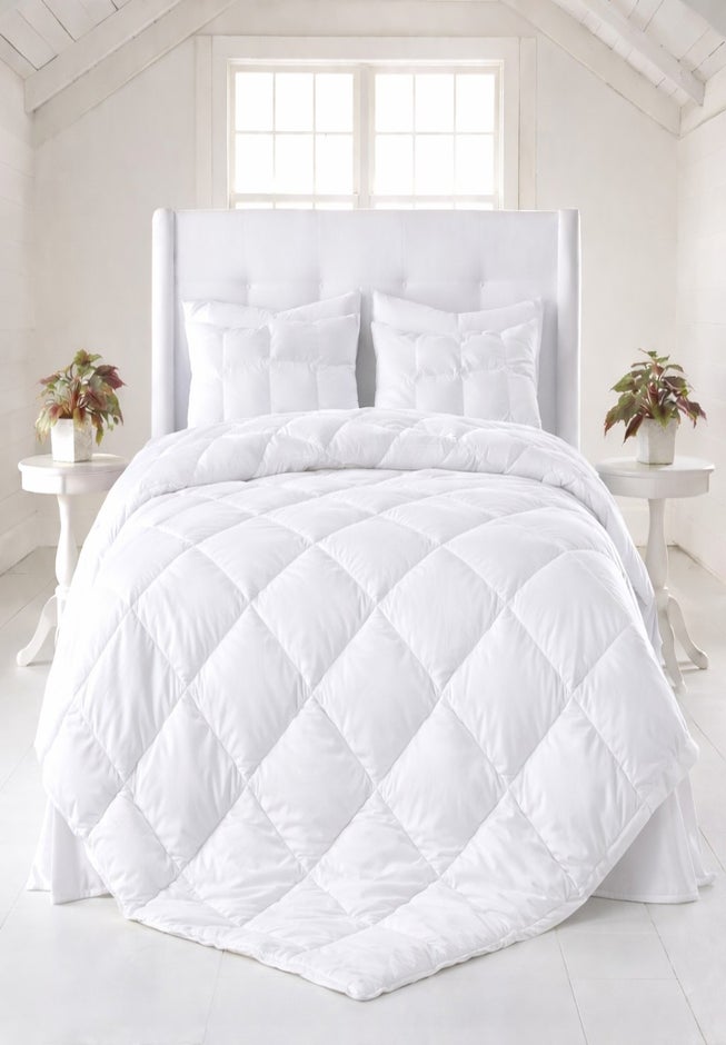 200 Thread Count Cotton Puff Comforter image number 2