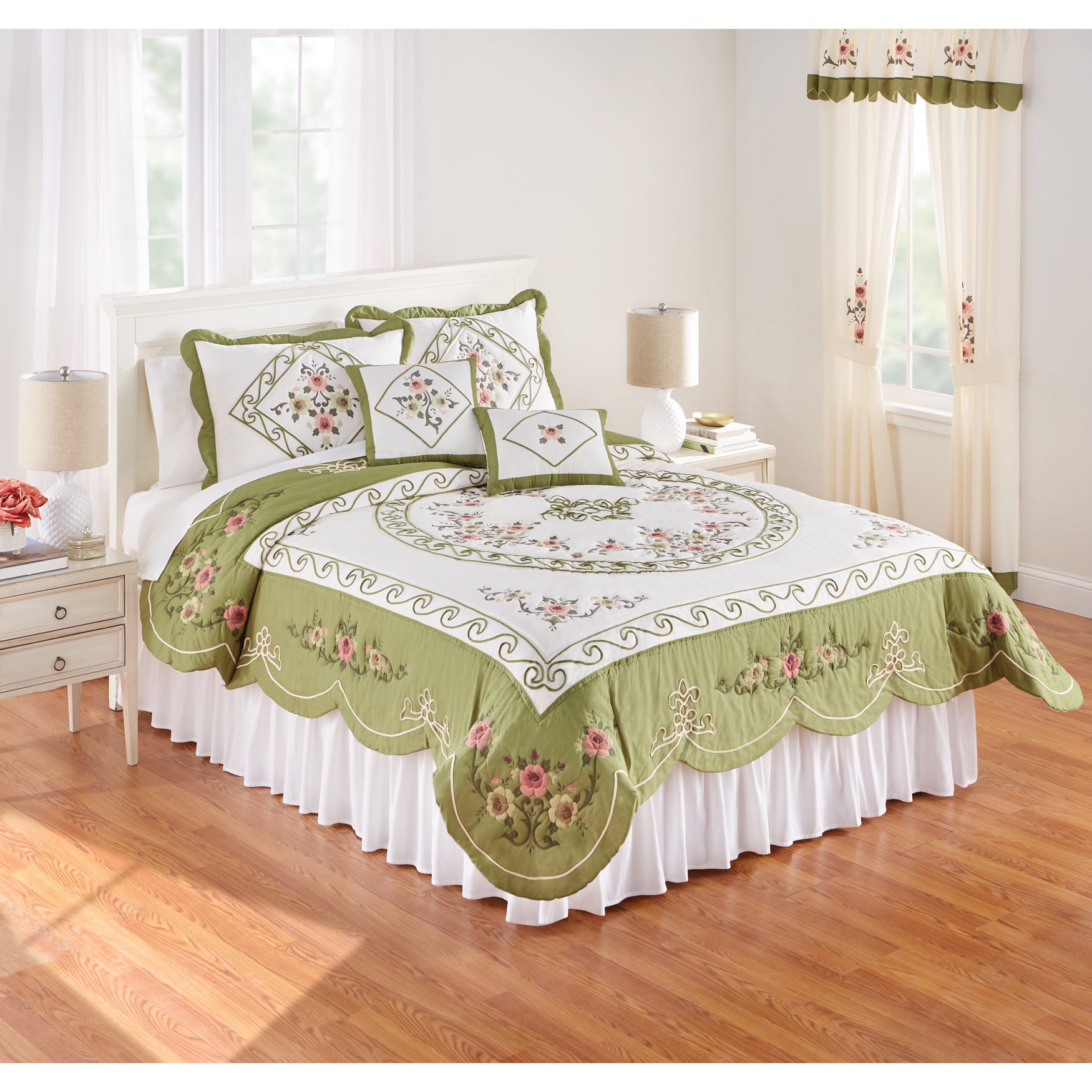 Ava Oversized Embroidered Cotton Quilt image number 0