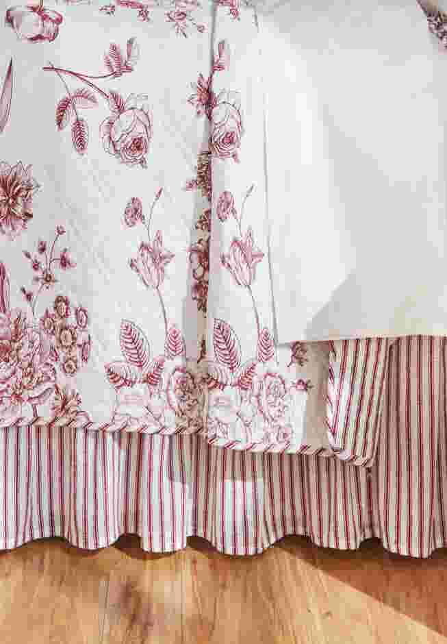 Frances 6-Pc. Quilt Set image number 3
