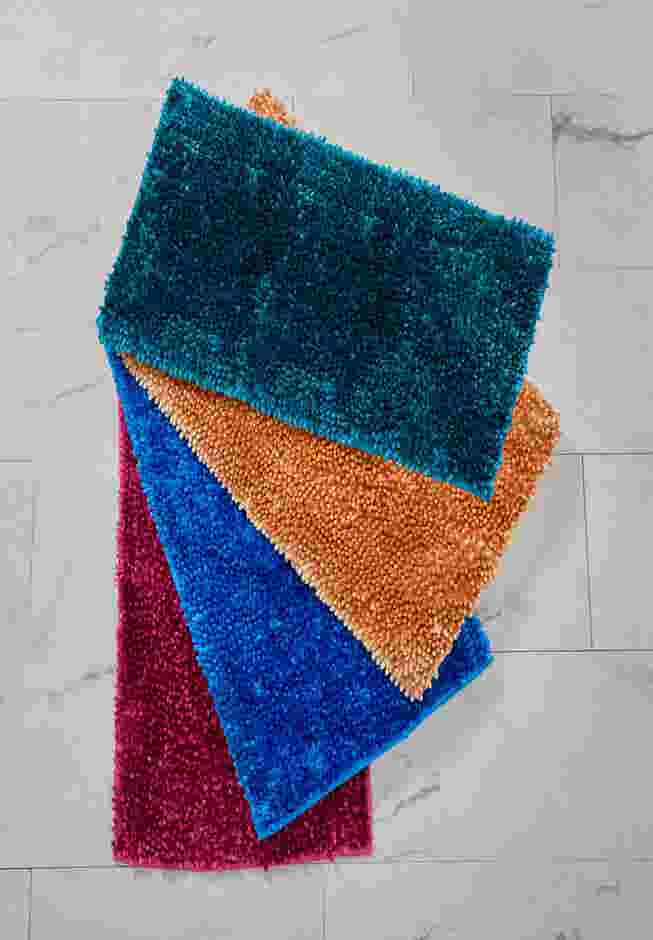 Butter Chenille Bath Rug image number 1