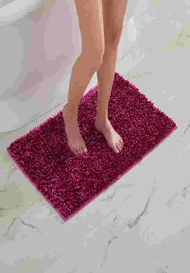 Butter Chenille Bath Rug image number 0