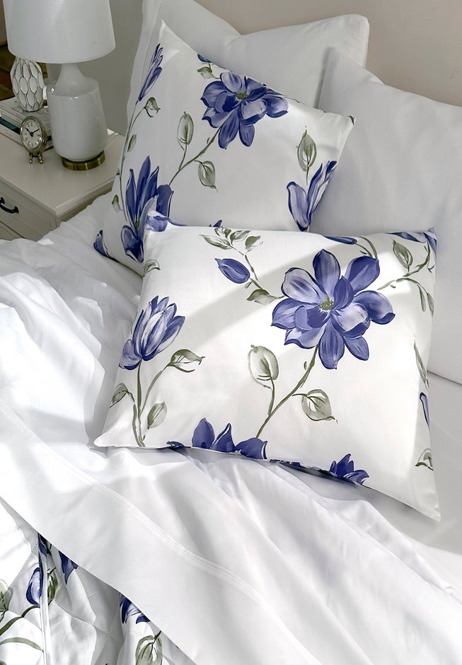 Natalie Bedspread Set image number 1