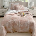 Monarch Matelass&eacute; Reversible Bedspread Set image number null