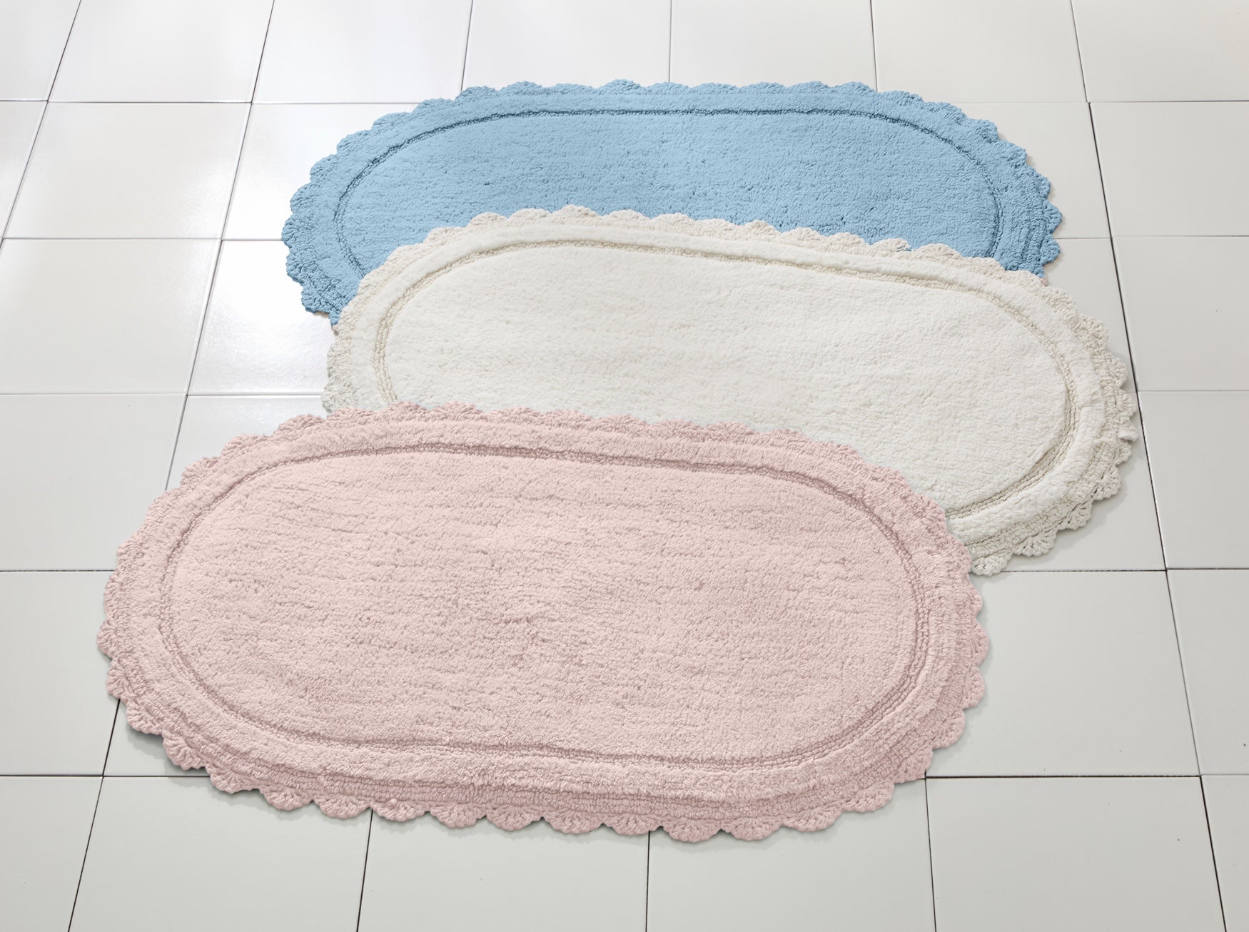 Oval Crochet Bath Mat image number 1