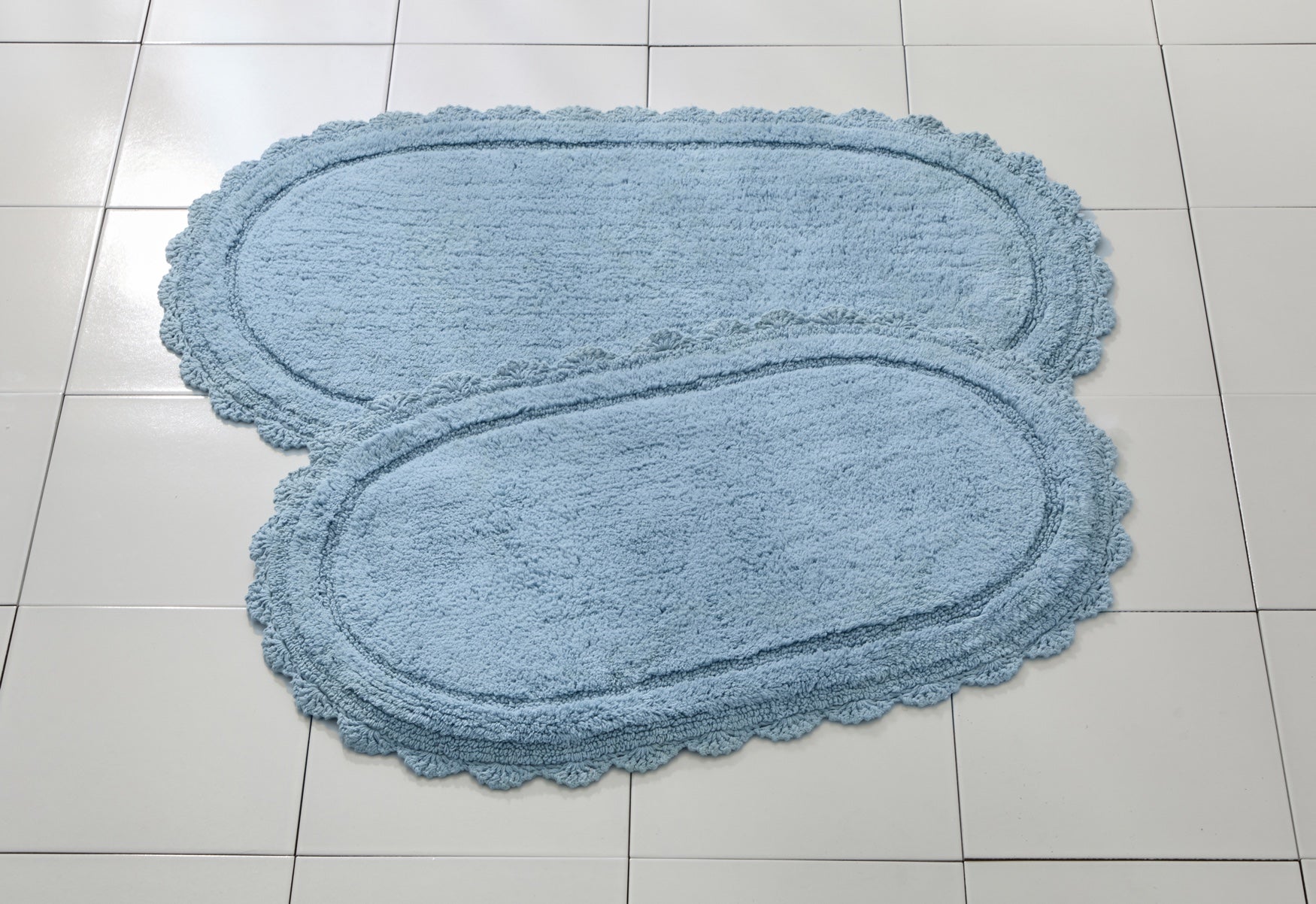 Oval Crochet Bath Mat image number 0