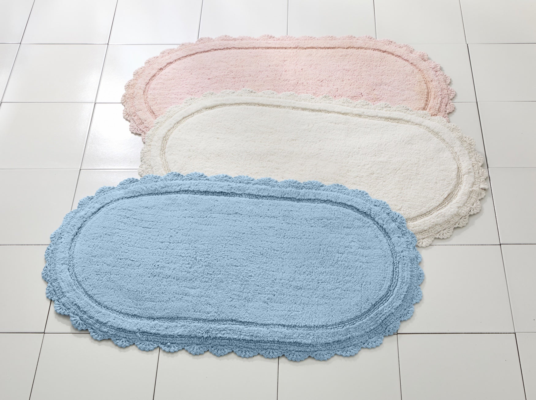 Oval Crochet Bath Mat image number 0