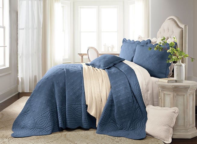 100% Cotton Florence Oversized Bedspread image number 3