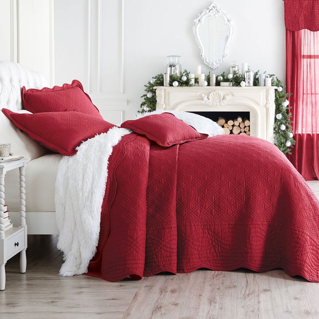 100% Cotton Florence Oversized Bedspread image number 0