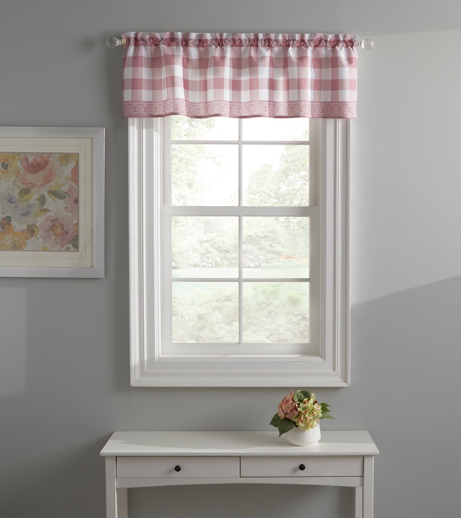 Gingham Plaid Valance image number 0