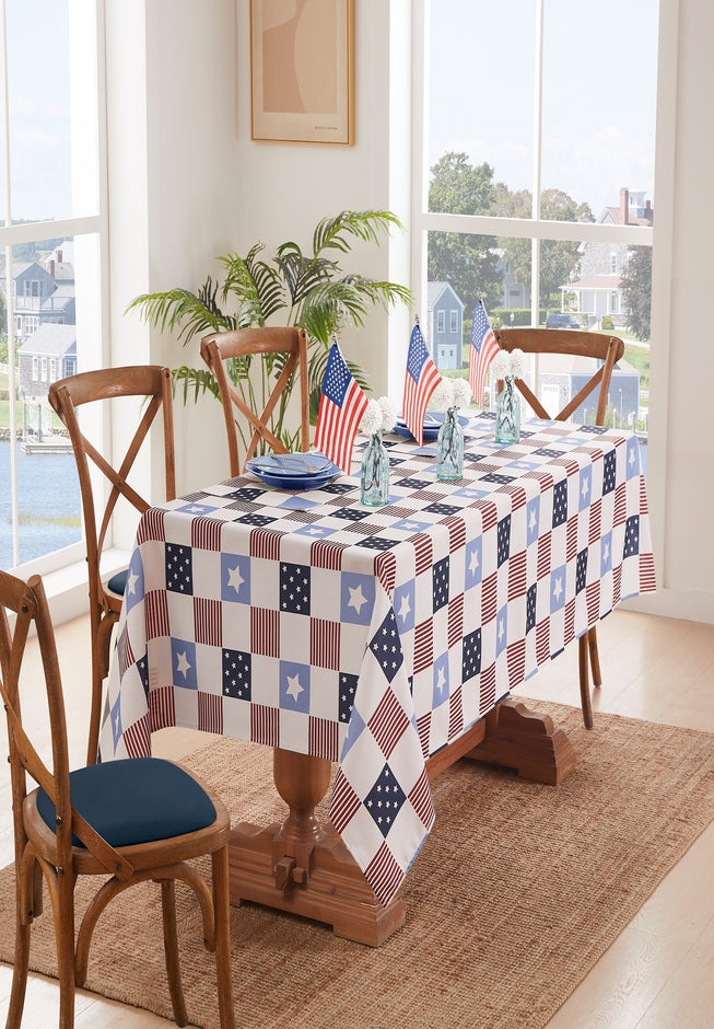 Heritage Tablecloth image number 1