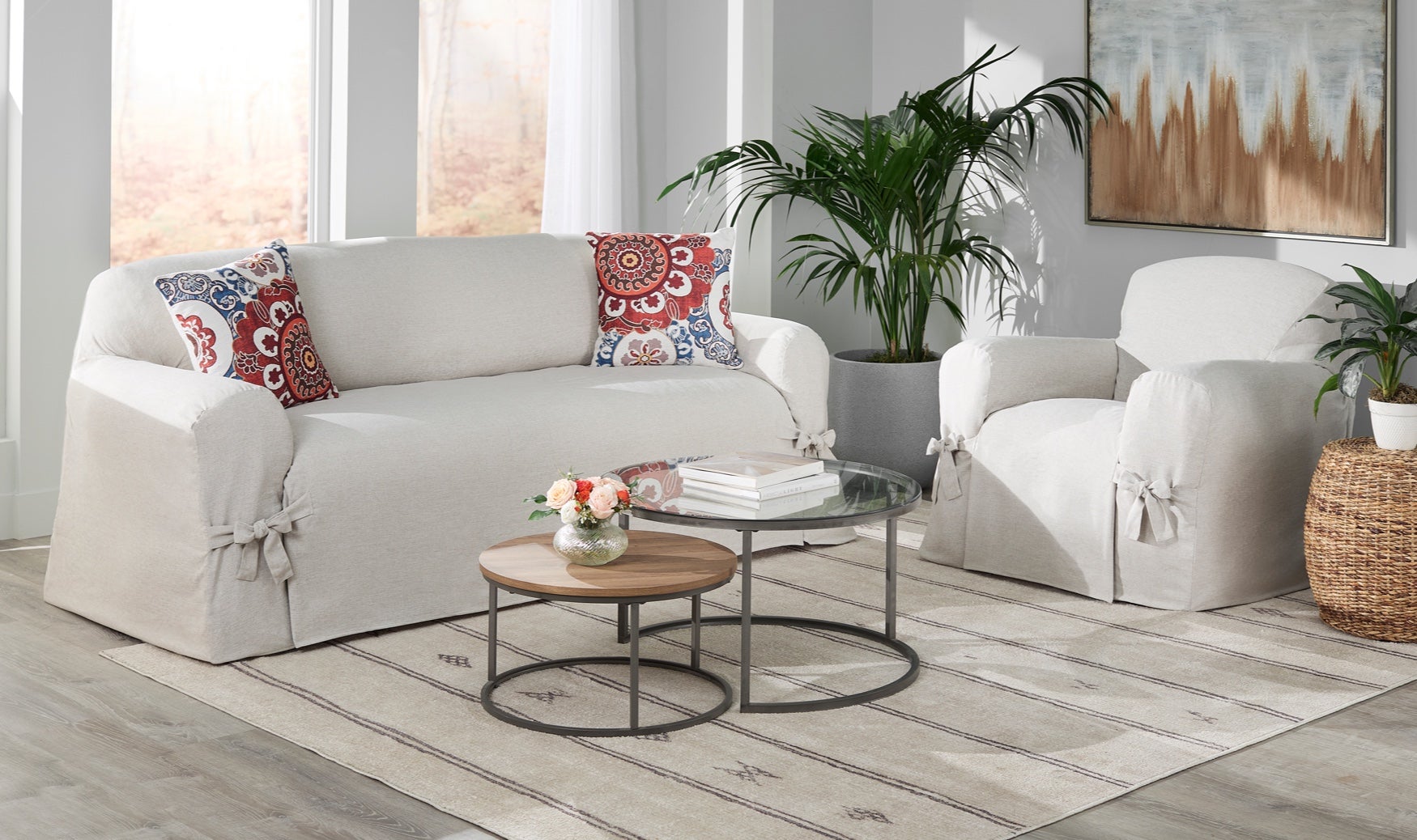 Bow Chair Slipcover image number 0