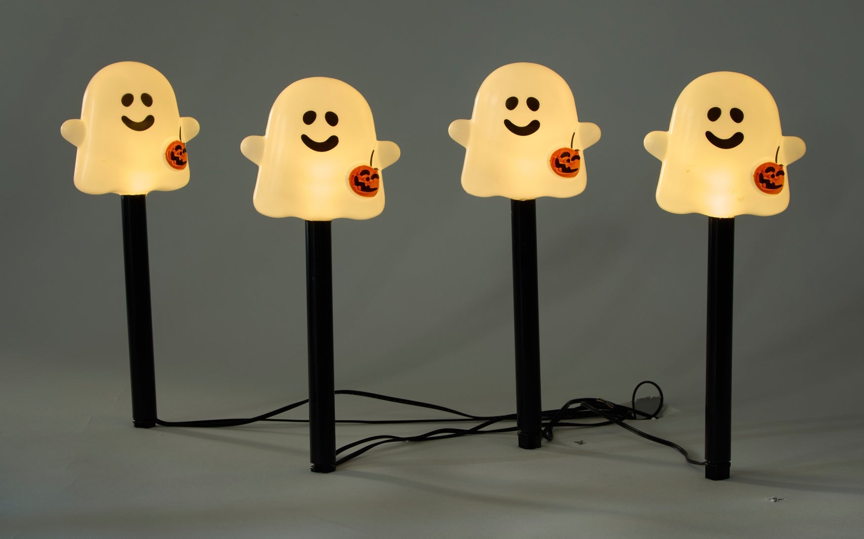 Set of 4 LED Ghost Stake Lights image number 4
