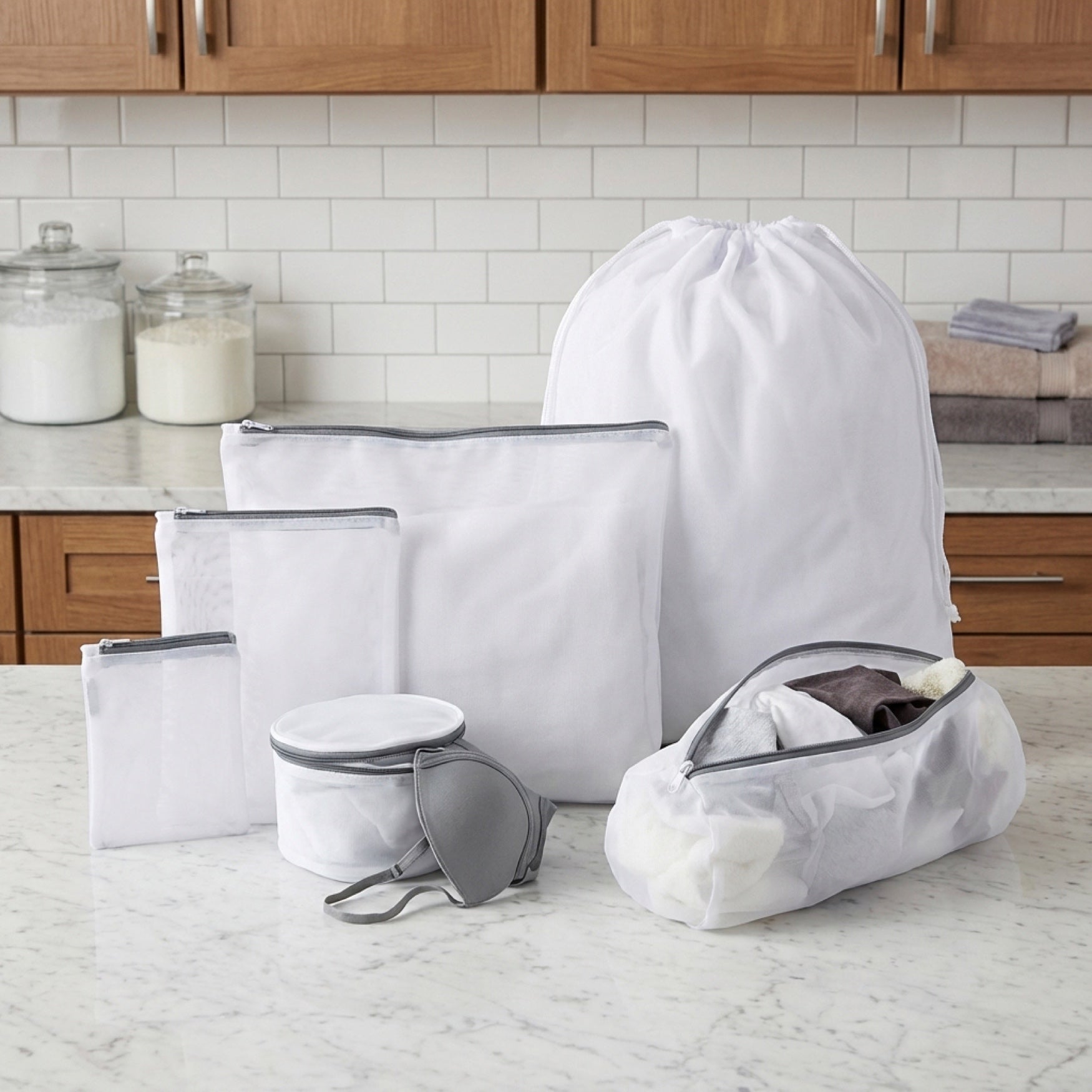 6-Pc. Mesh Wash Bags Set image number 0