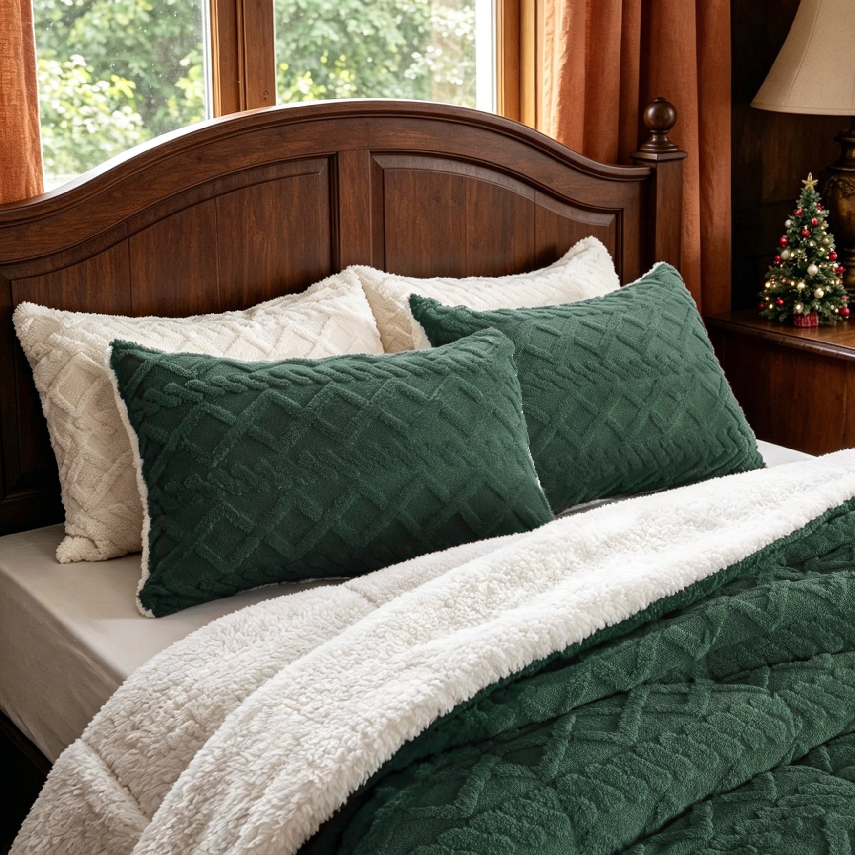 Flocked Sherpa Comforter Set image number 2