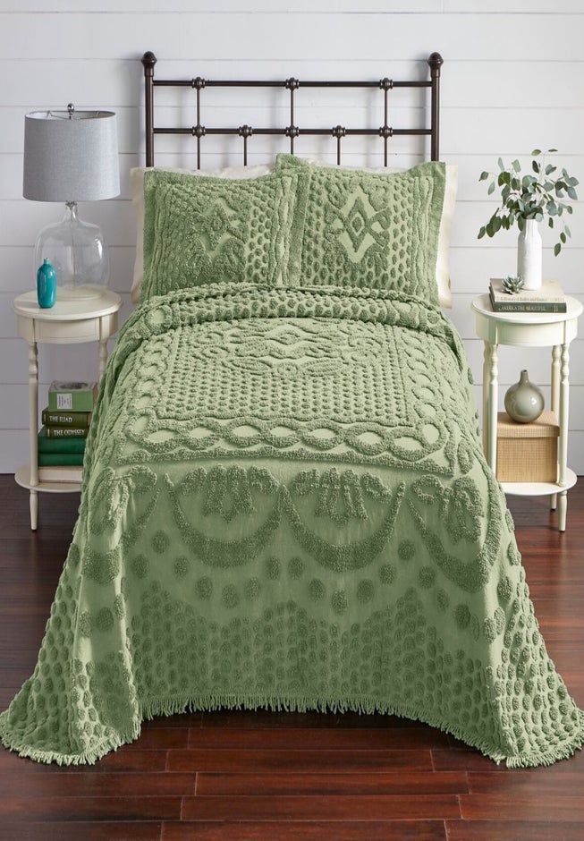 100% Cotton Georgia Chenille Bedspread image number 6
