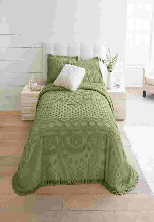 100% Cotton Georgia Chenille Bedspread image number 0