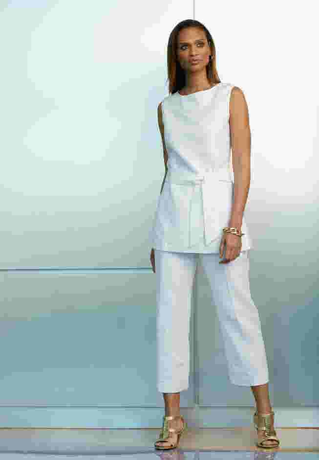 2-Piece Linen Capri Set image number 2