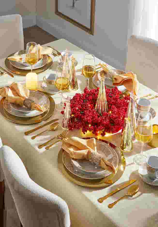 Medici 40-Pc. Golden Porcelain Dinnerware Set image number 2
