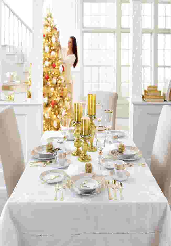 Medici 40-Pc. Golden Porcelain Dinnerware Set image number 3