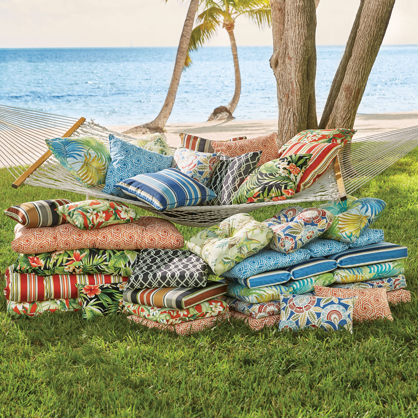 Tufted Wicker Chair Cushion| Outdoor Cushions & Pillows | Brylane Home