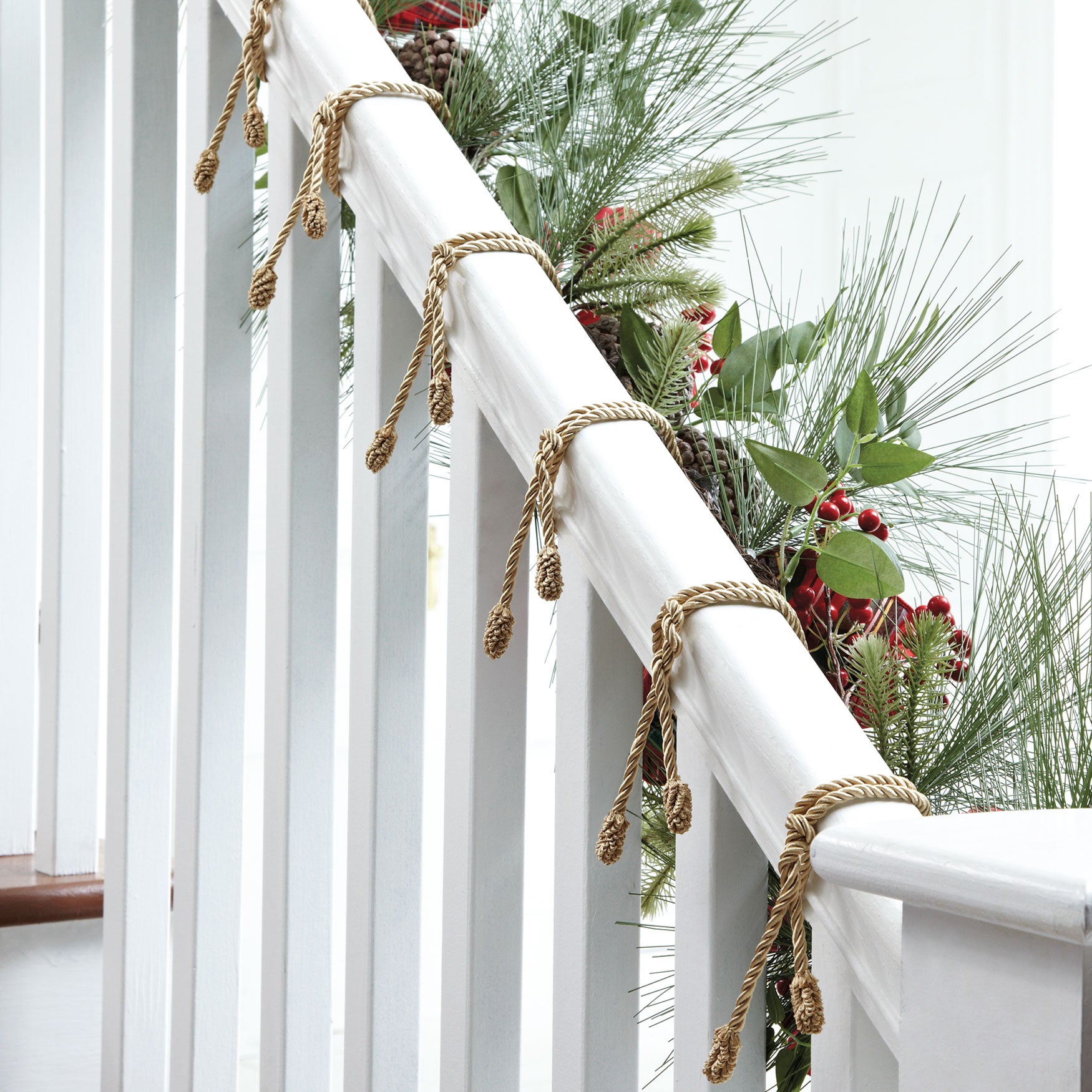 bannister protection garland ties